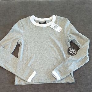 Gray Long Sleeve Tee with White Trim